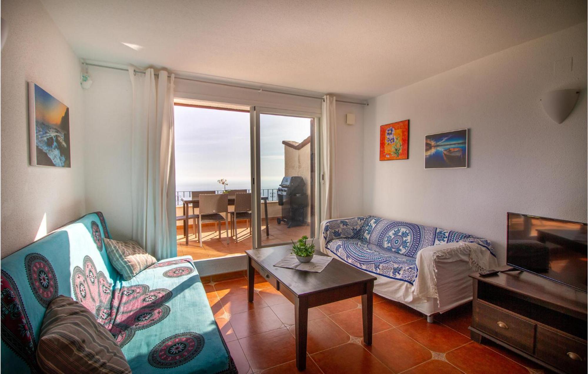 Nice Apartment In Cumbre Del Sol With Wifi Exterior photo